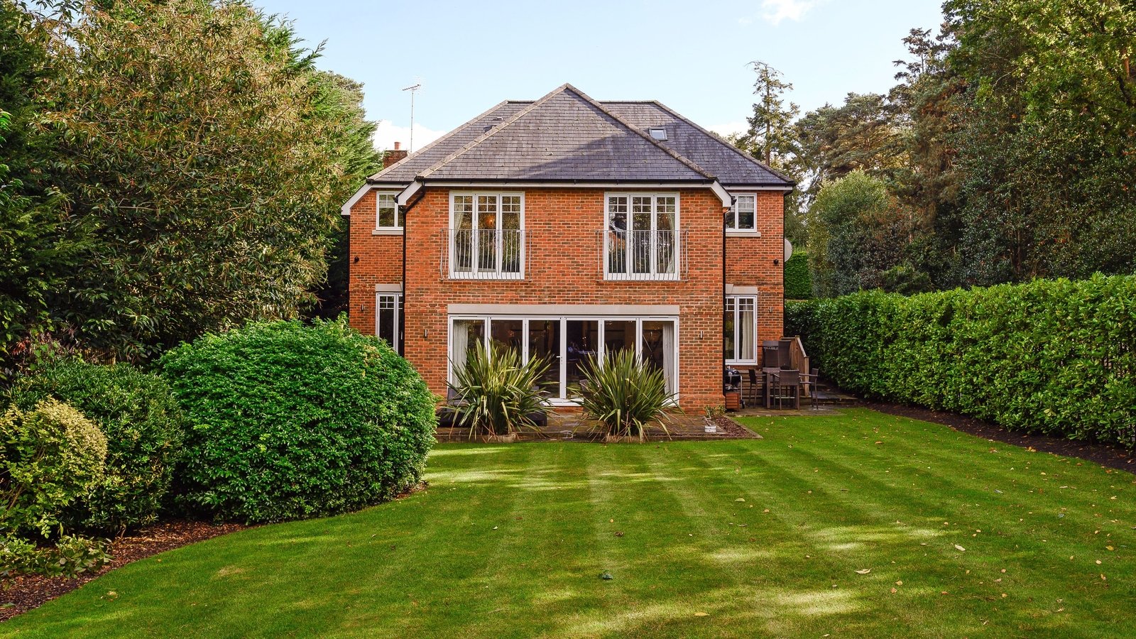 6 bedroom house for sale in Manor Lodge St. Marys Road, Ascot, SL5 9AY Grosvenor Billinghurst